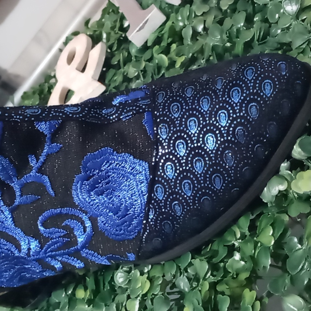 🎉HP🎉NWOB METALLIC Embroidered Rhinesthons boots - Picture 6 of 11